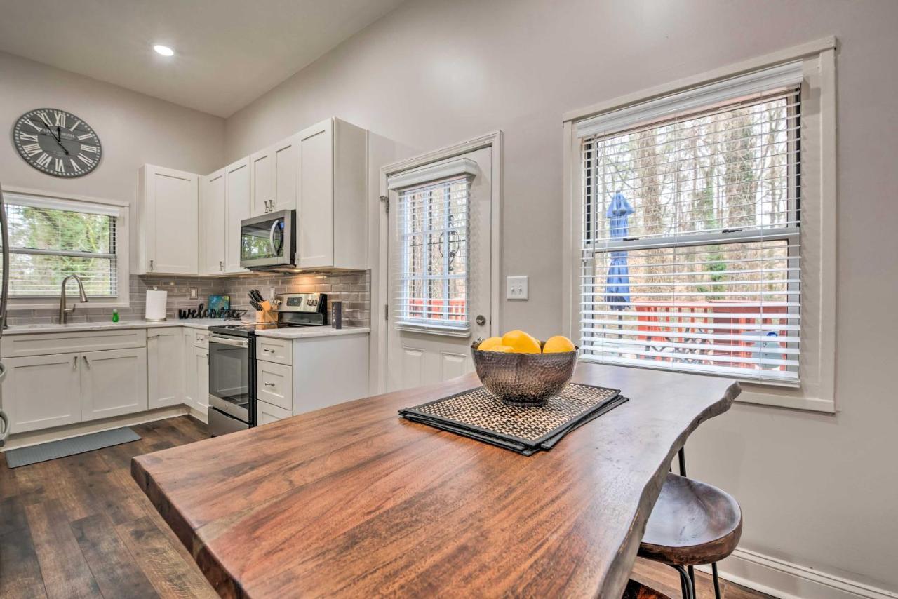 Atlanta Retreat With Deck In Greenbriar Area! Exterior foto