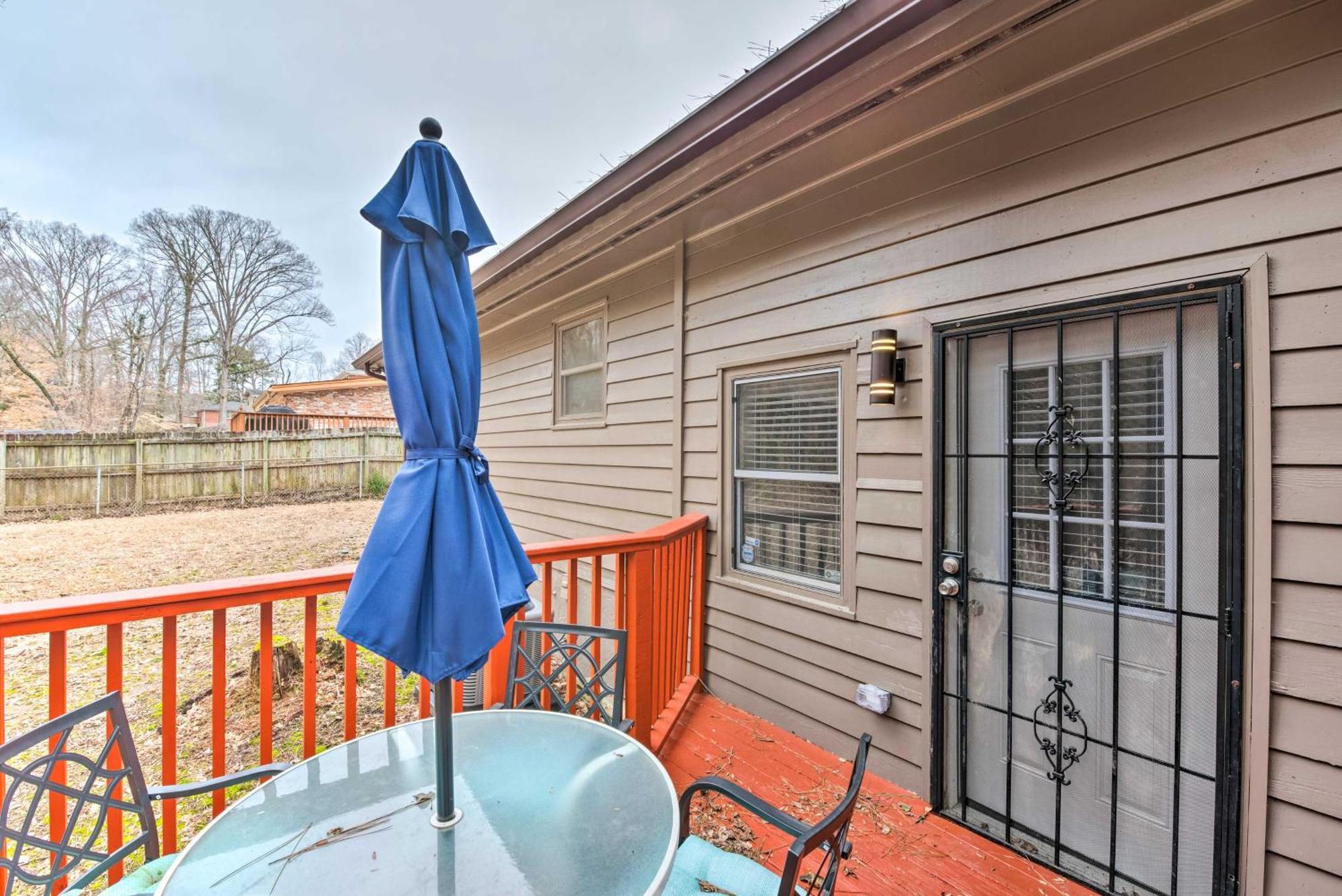 Atlanta Retreat With Deck In Greenbriar Area! Exterior foto
